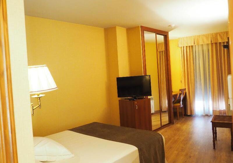 スタンダードシングルルーム, Ele Puente Romano de Salamanca