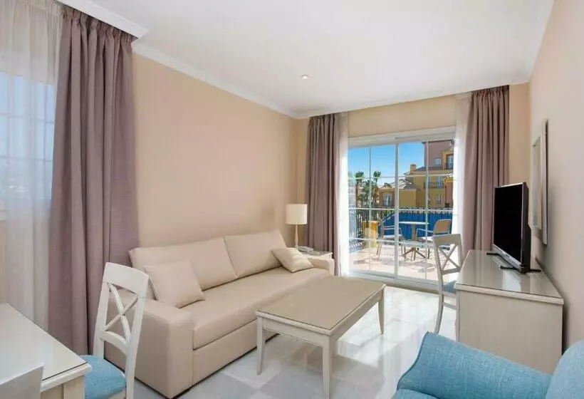 2 Schlafzimmer Superior Apartment, Iberostar Waves Malaga Playa