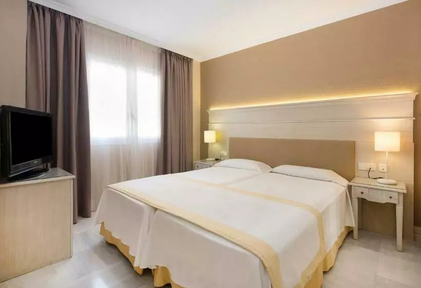 2 Schlafzimmer Superior Apartment, Iberostar Waves Malaga Playa