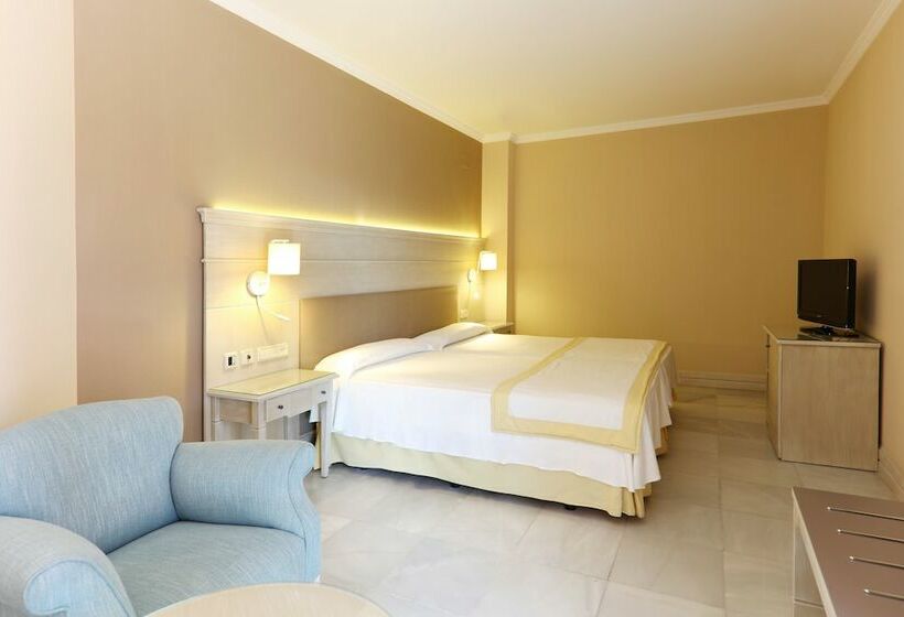 غرفة قياسية إطلالة جانبية علي البحر, Iberostar Waves Malaga Playa