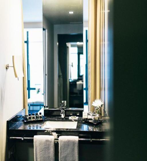 Номер Superior с Видом, Miro