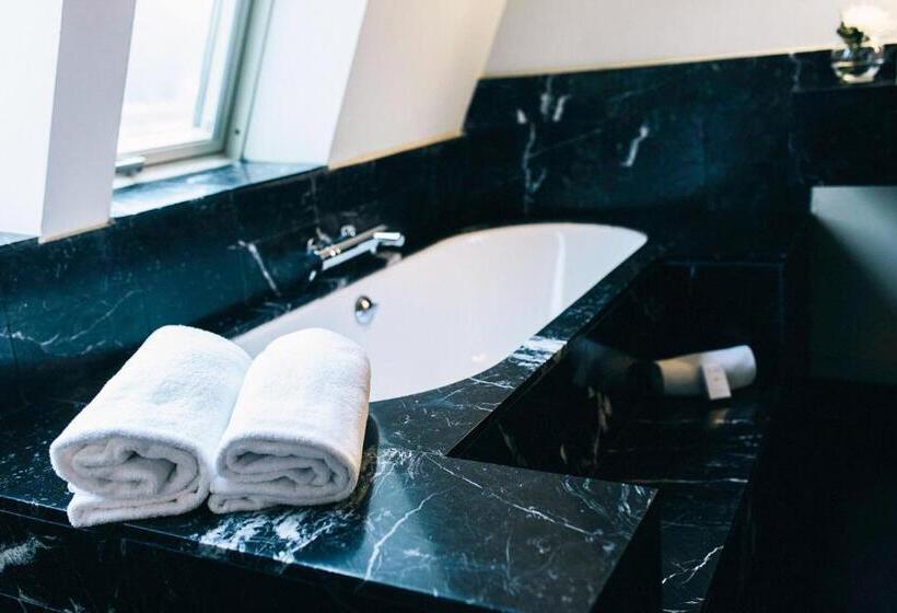 Люкс Мастер, Miro