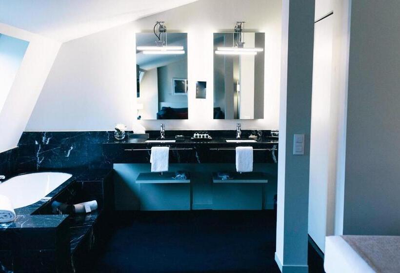 Люкс Мастер, Miro