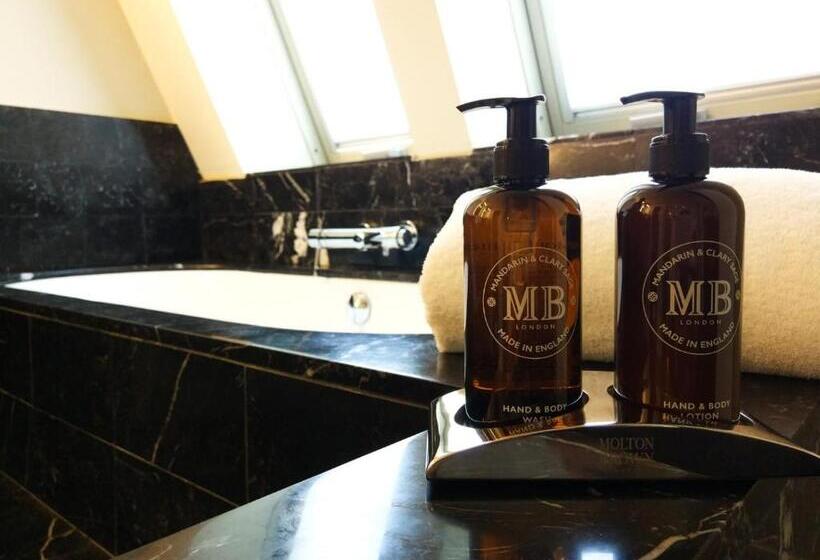 Люкс Мастер, Miro