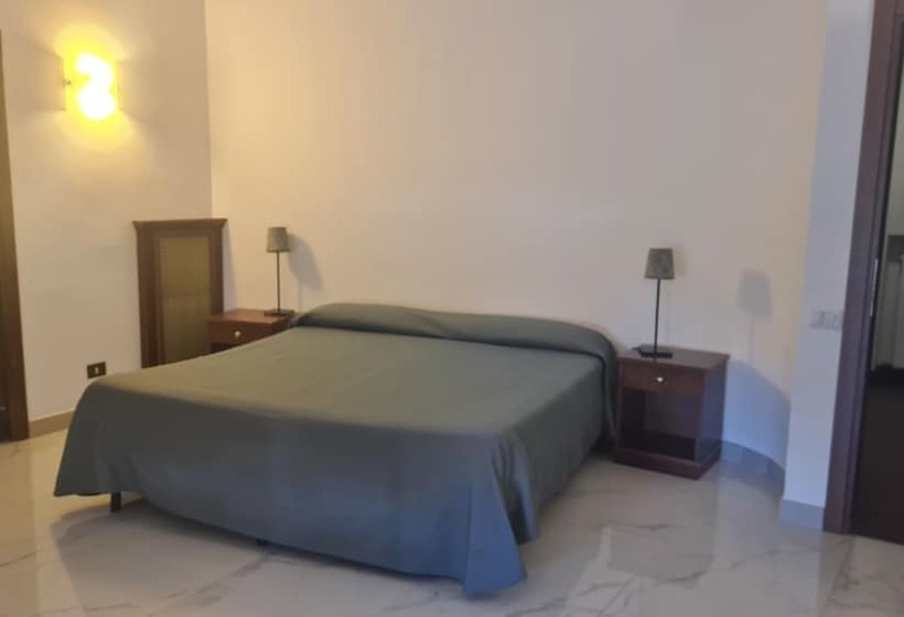 חדר סטנדרט, Parco Tirreno