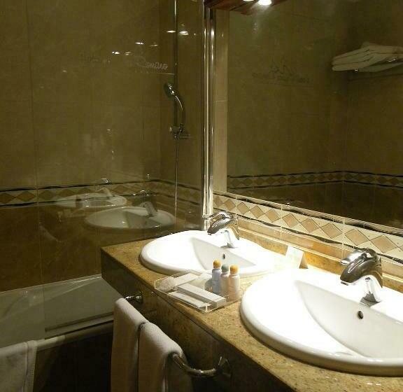 スタンダードシングルルーム, Ele Puente Romano de Salamanca