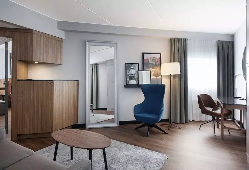سوییت جونیور, Radisson Blu Airport Hotel, Oslo Gardermoen