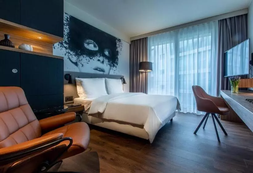 スタンダードルーム, Radisson Blu Hotel Köln
