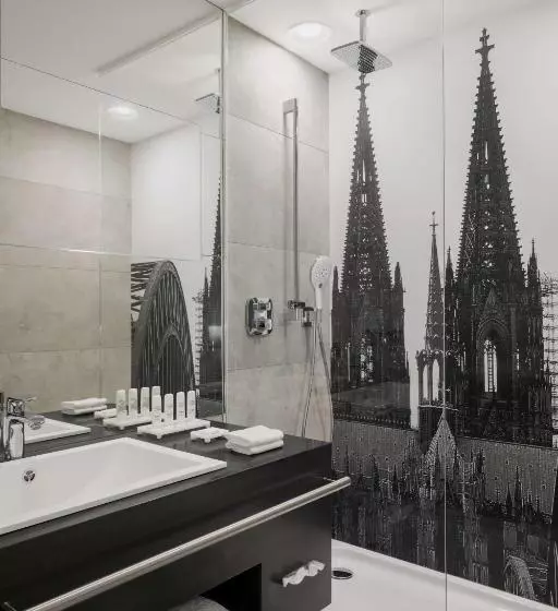 庭の見えるジュニアスイート, Radisson Blu Hotel Köln
