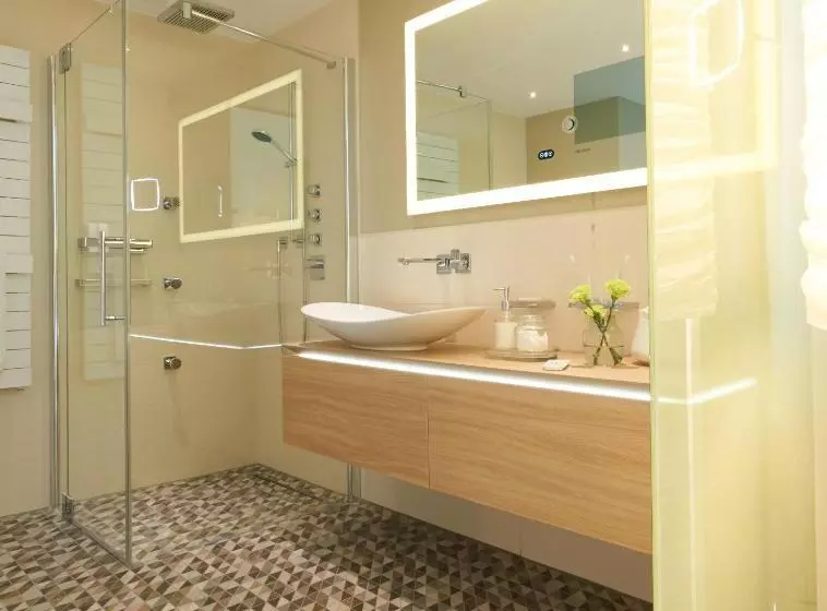 バルコニー付スイート, Radisson Blu Hotel Köln