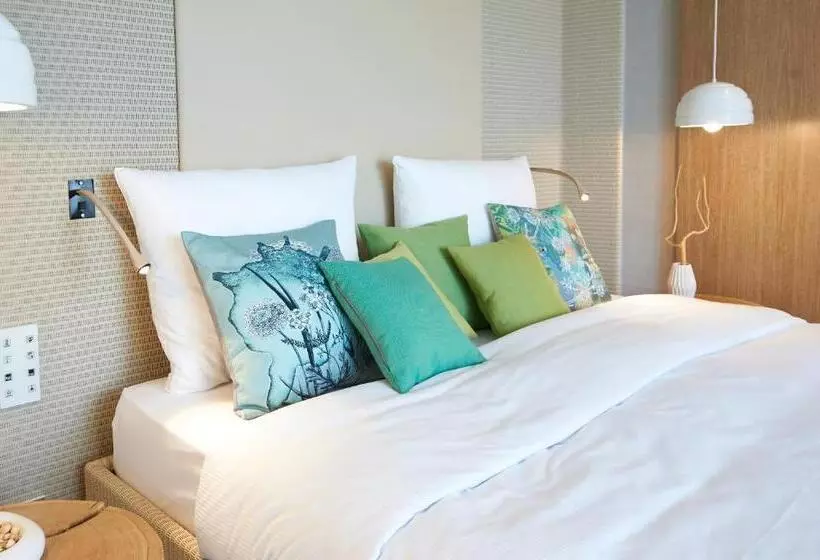 バルコニー付スイート, Radisson Blu Hotel Köln