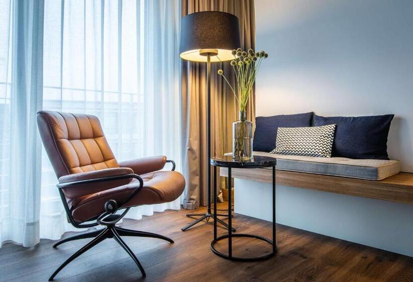 غرفة سوبيريور مطلّة علي الحديقة, Radisson Blu Hotel Köln