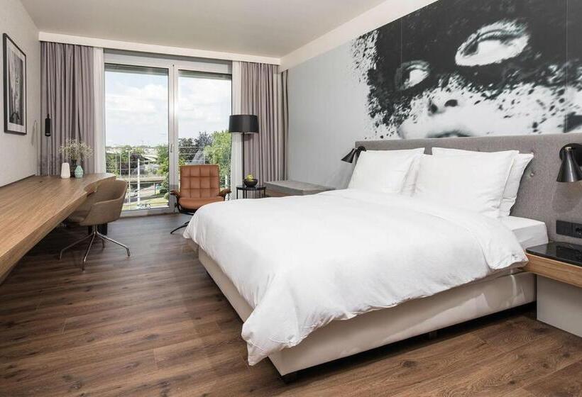 غرفة قياسية, Radisson Blu Hotel Köln