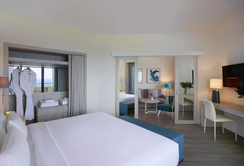 سوییت جونیور با چشمانداز دریا, Amus Hotel & Spa