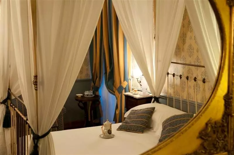 سوییت, Unahotels One Catania