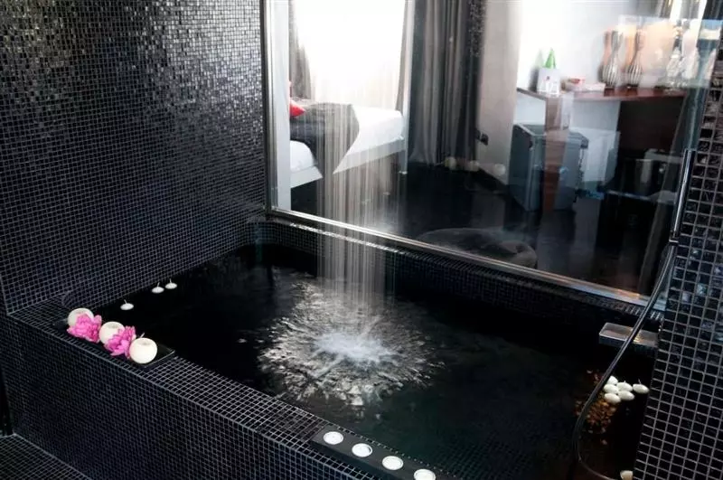 سوئیت پرزیدنت, Unahotels One Catania