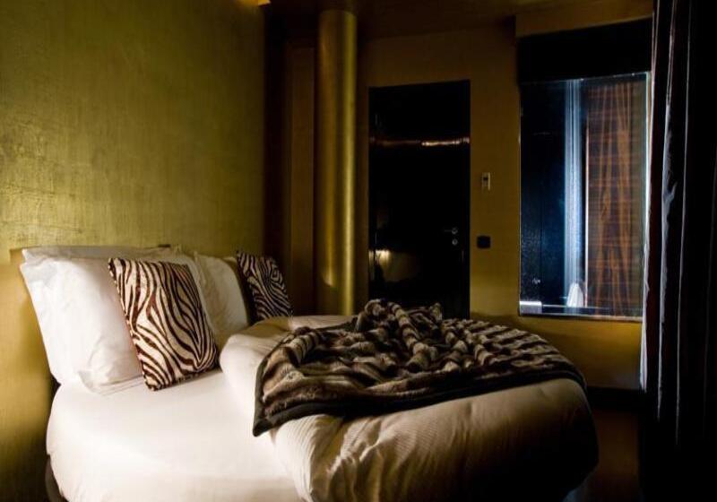 جناح, Unahotels One Catania