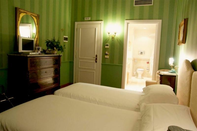 غرفة قياسية, Unahotels One Catania