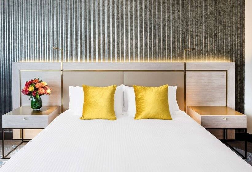 Номер бизнес-класса, Radisson Blu Plaza Hotel Sydney