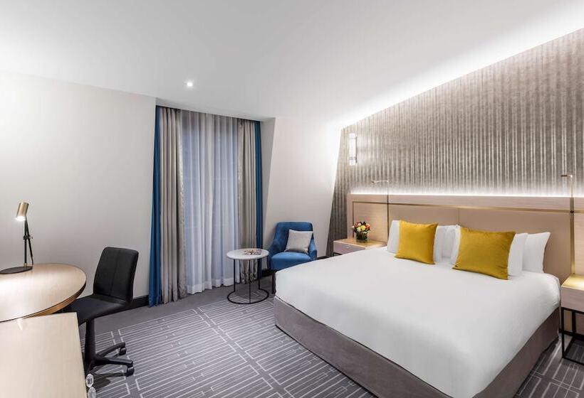 발코니 디럭스 룸, Radisson Blu Plaza Hotel Sydney