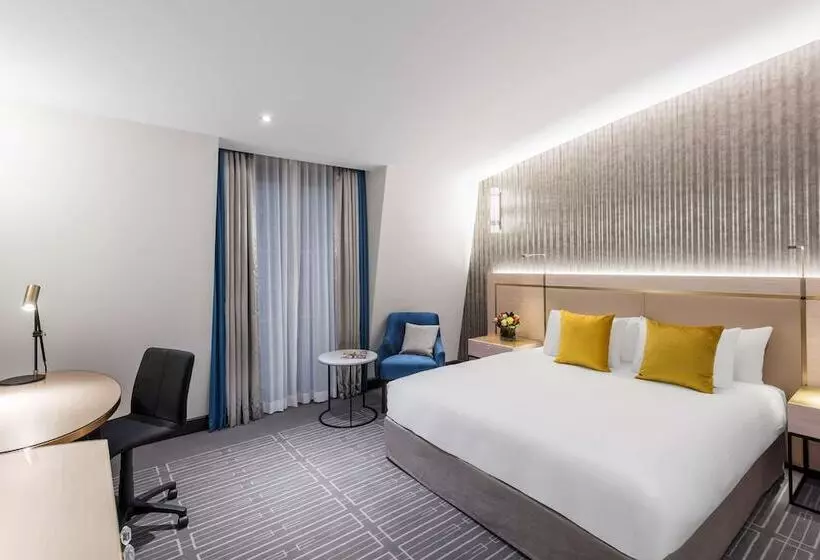 اتاق لوکس با بالکن, Radisson Blu Plaza Hotel Sydney