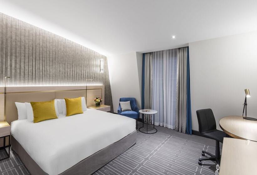 Номер Deluxe с Балконом, Radisson Blu Plaza Hotel Sydney