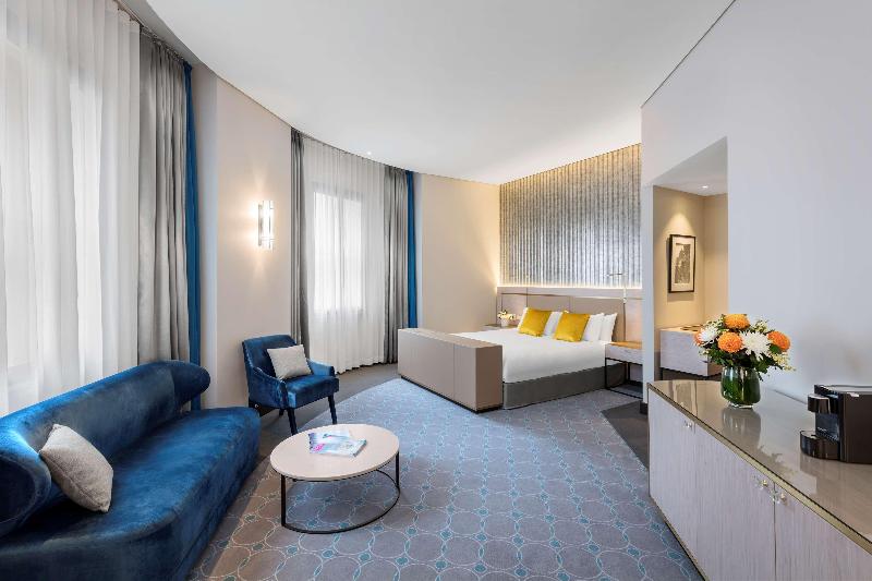 스위트, Radisson Blu Plaza Hotel Sydney