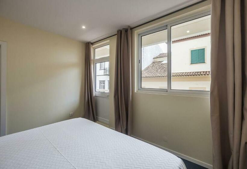 스위트, Sete Cidades