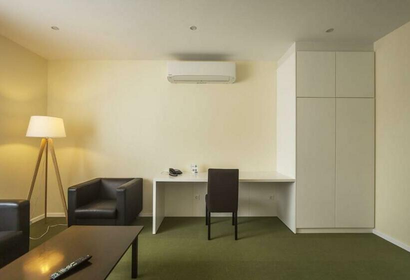 스위트, Sete Cidades