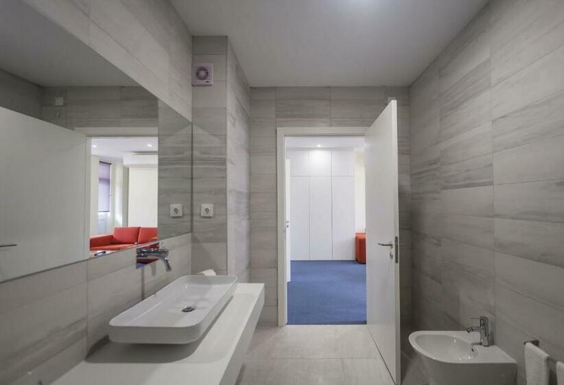 스위트, Sete Cidades