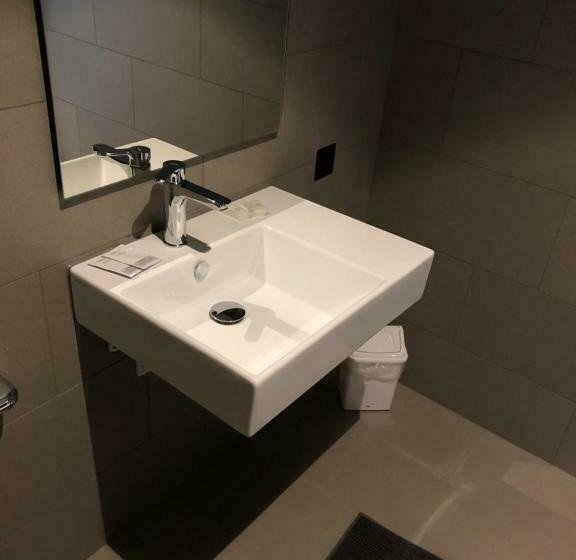 共用房间的床, Catrina Hostel