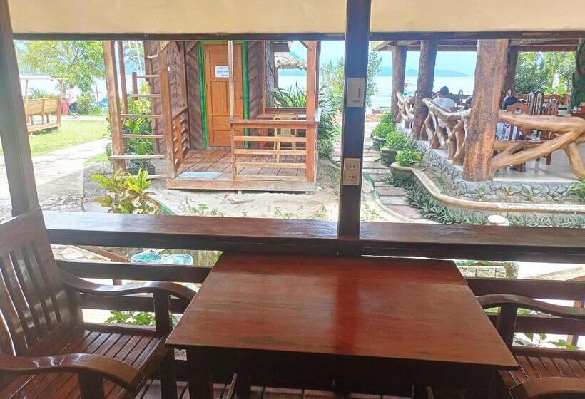 اتاق استاندارد با چشمانداز باغ, Ausan Beach Front Cottages