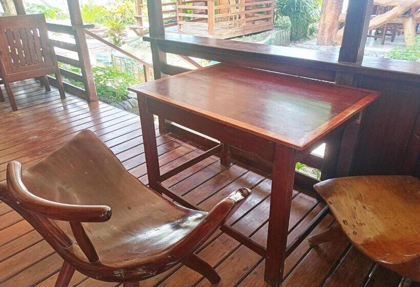 اتاق استاندارد با چشمانداز باغ, Ausan Beach Front Cottages