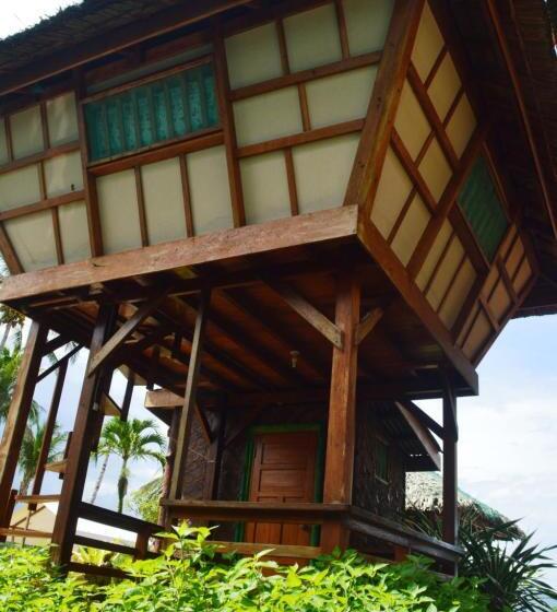 اتاق اکونومی, Ausan Beach Front Cottages