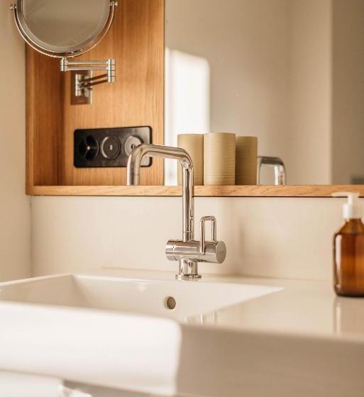 ガーデンビュースタンダードルーム, Hirschen Stammheim