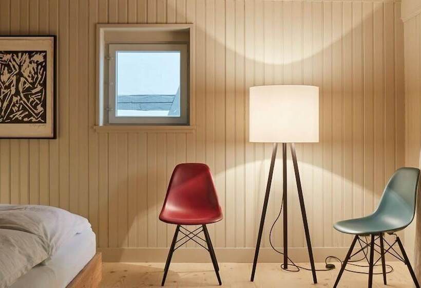 スタンダードルーム, Hirschen Stammheim