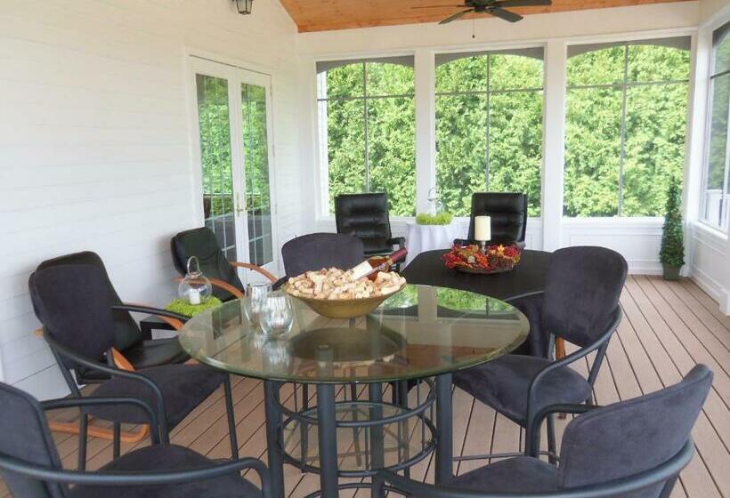 غرفة قياسية سرير كينج, Loudoun Valley Manor B&b