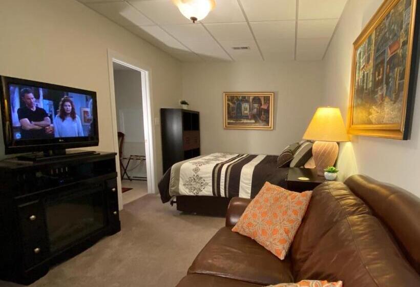 Family Suite, Loudoun Valley Manor B&b