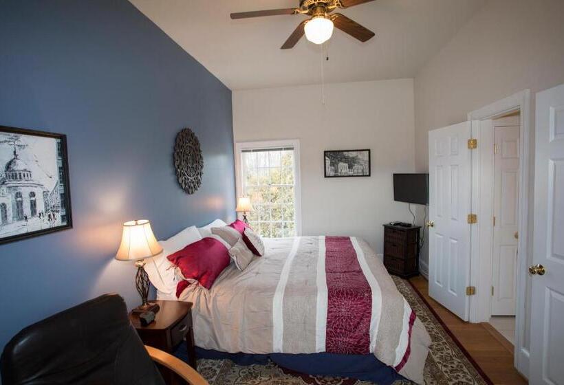 غرفة قياسية سرير كينج, Loudoun Valley Manor B&b