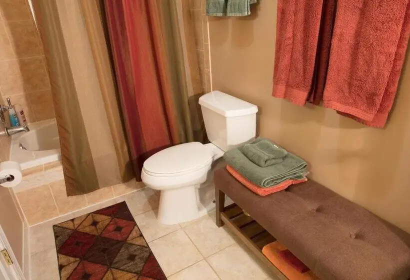 キングサイズベッドのデラックススイート, Loudoun Valley Manor B&b