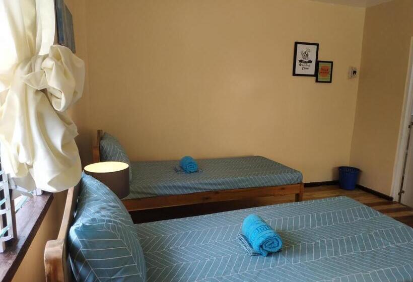 Chambre Deluxe avec Balcon, Nelmann's Nipa Huts