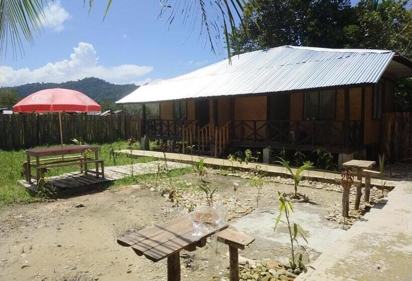 Chambre Deluxe avec Balcon, Nelmann's Nipa Huts
