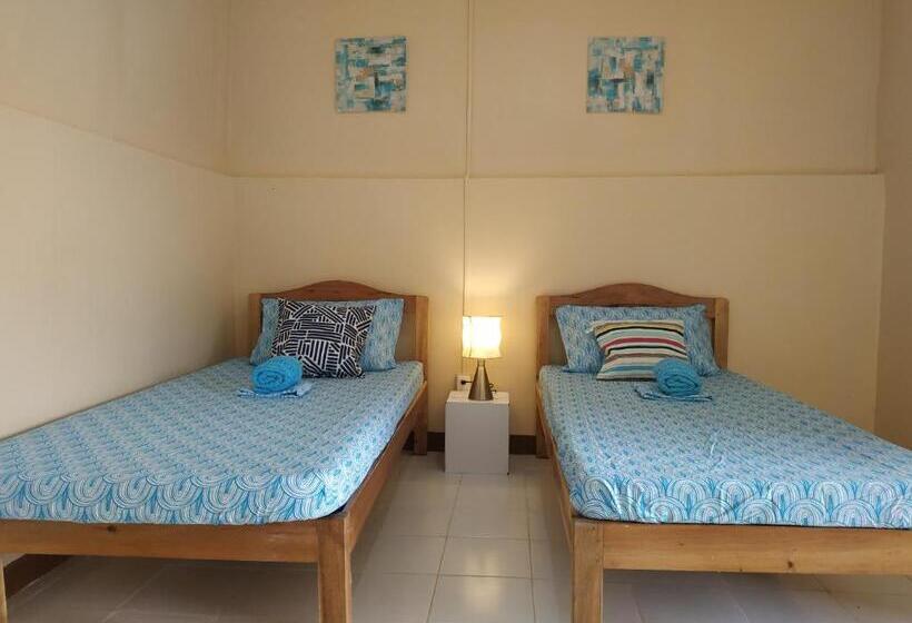 Chambre Deluxe, Nelmann's Nipa Huts
