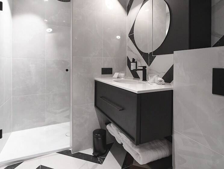 Номер Стандарт с Террасой, Grand Hôtel Du Parc   Teritoria