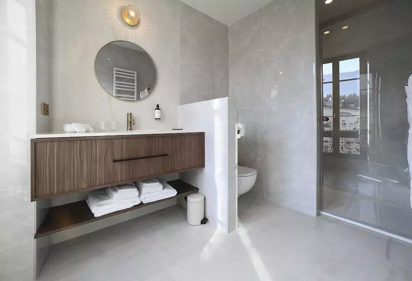 اتاق لوکس, Grand Hôtel Du Parc   Teritoria