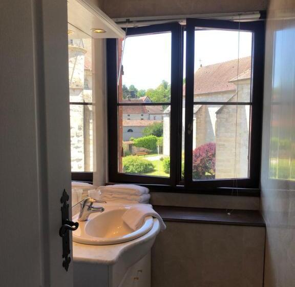 Люкс, Auberge Du Renard'eau