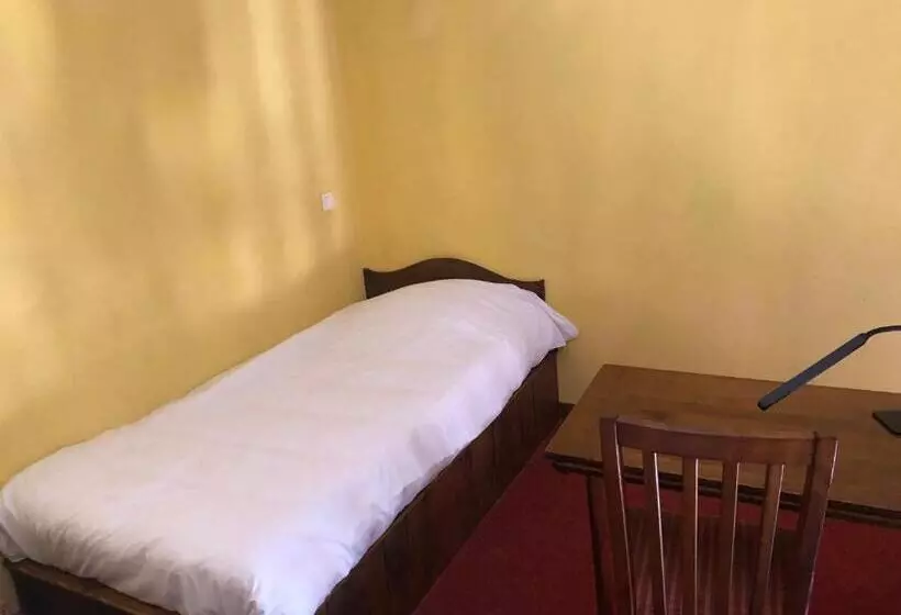 スタンダード4人部屋, Auberge Du Renard'eau