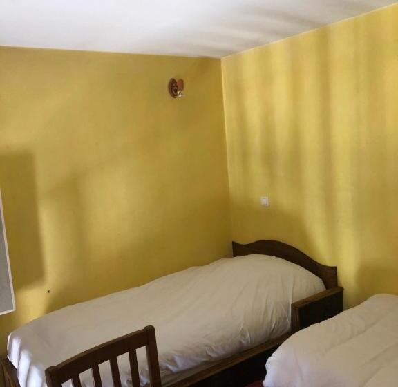 Четырехместный Номер Стандарт, Auberge Du Renard'eau