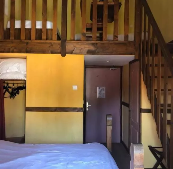 スタンダード4人部屋, Auberge Du Renard'eau