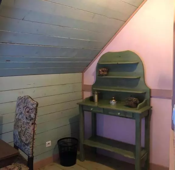 バスタブ付きスタンダードルーム, Auberge Du Renard'eau